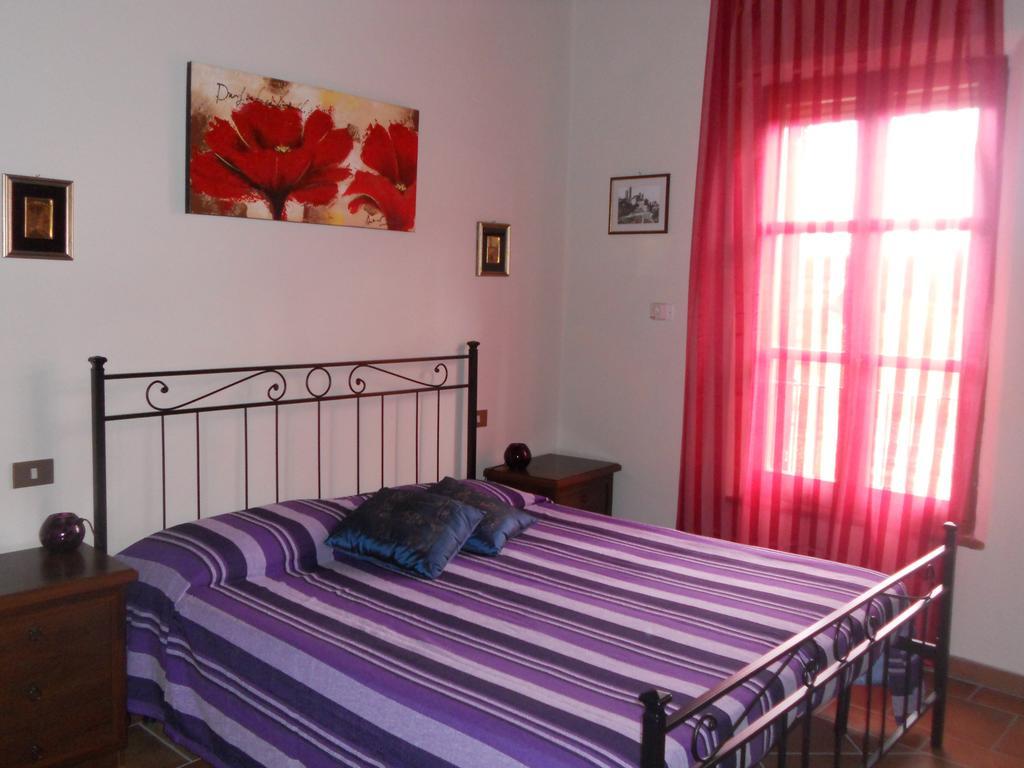 Casa Vacanze L'Oliveta Siena Exteriör bild