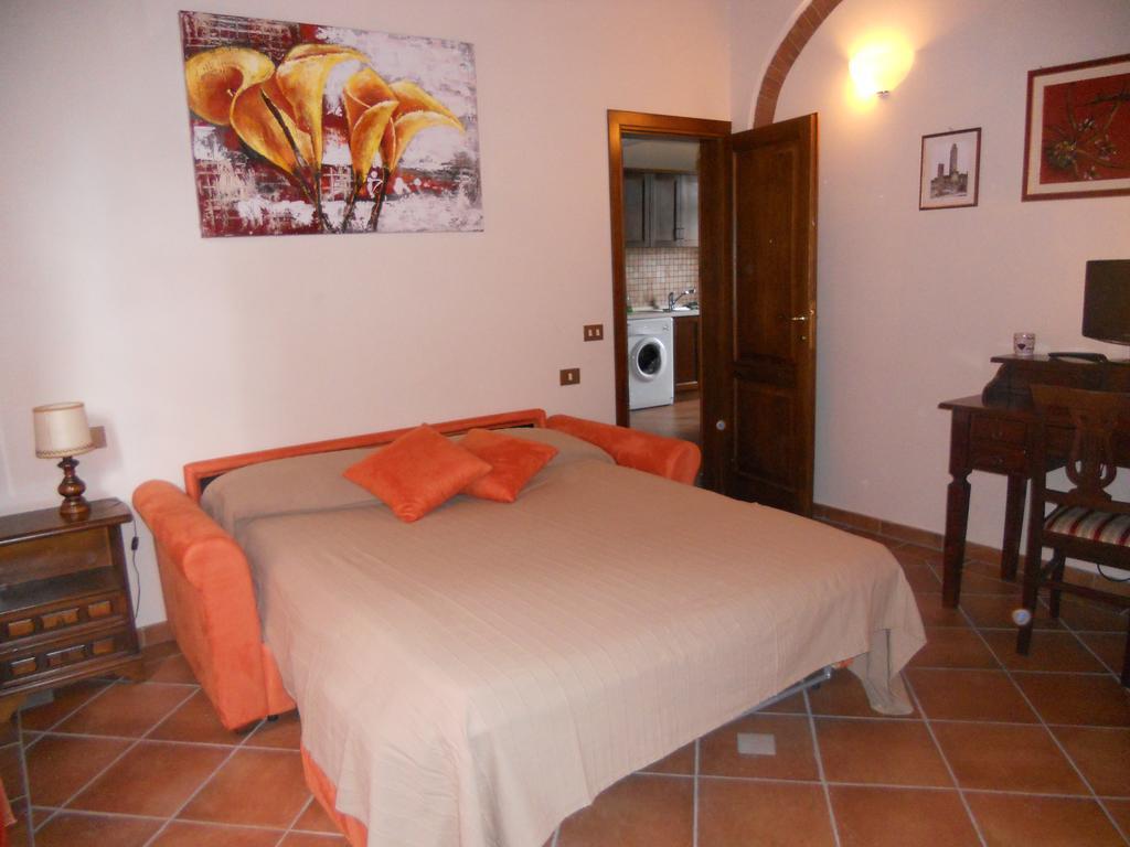 Casa Vacanze L'Oliveta Siena Exteriör bild