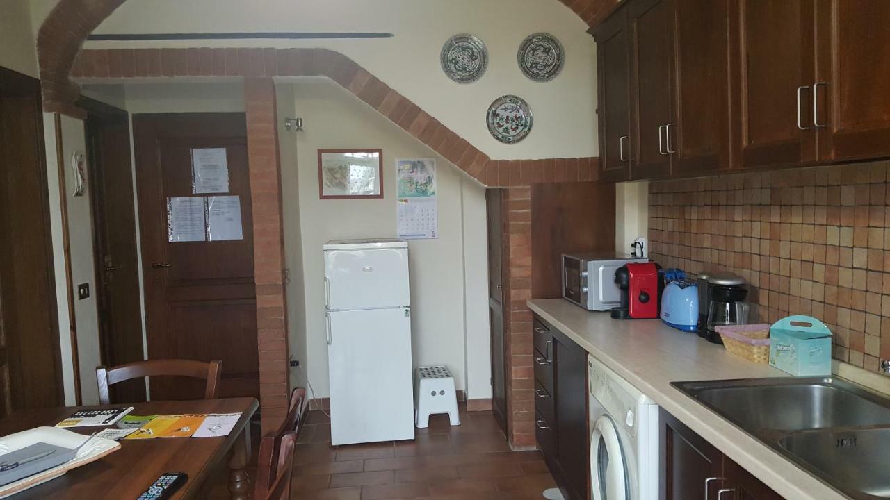Casa Vacanze L'Oliveta Siena Exteriör bild